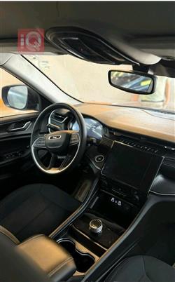 جیپ گراند شیرۆکی